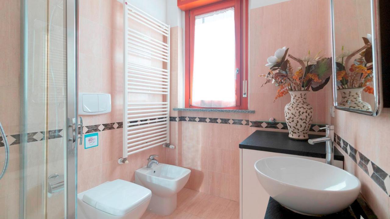 Italianway - Tolstoi 1 Apartment Milan Luaran gambar